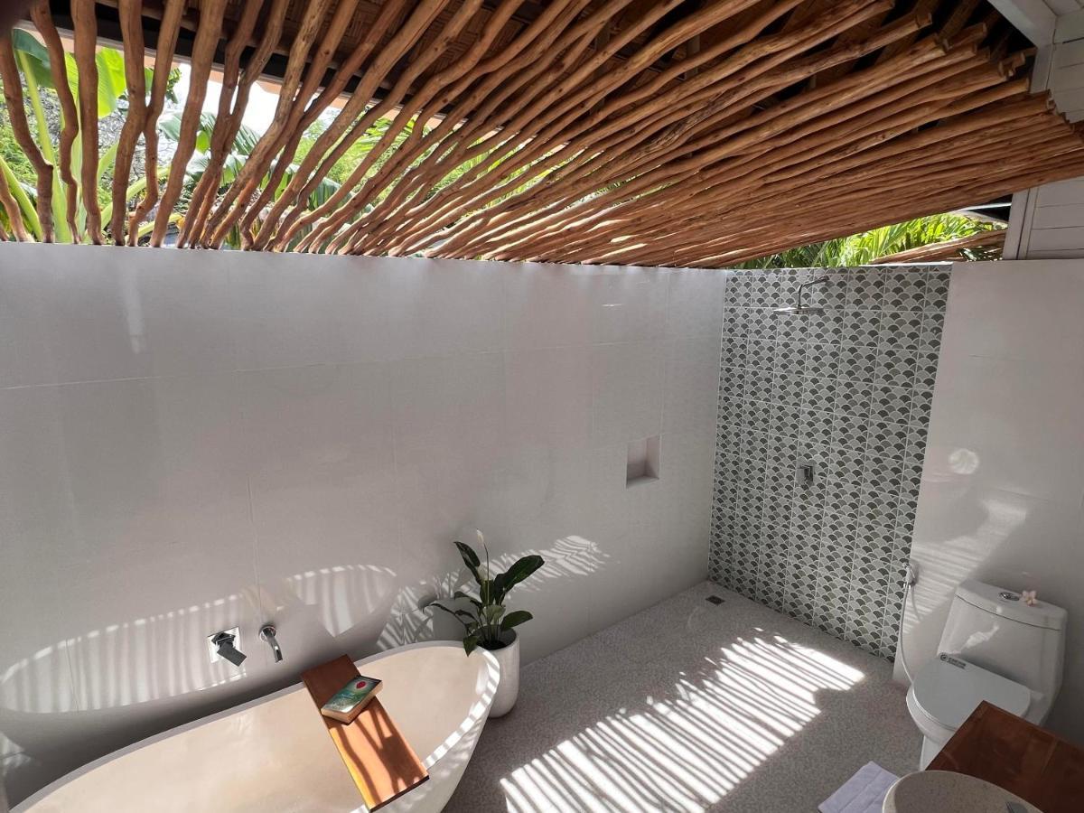 Mista Ceningan'S Beach Bungalows Previously The Kubu 221 蓝梦岛 外观 照片