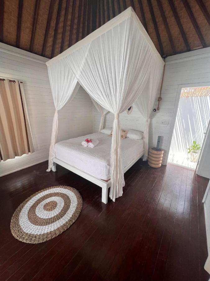 Mista Ceningan'S Beach Bungalows Previously The Kubu 221 蓝梦岛 外观 照片